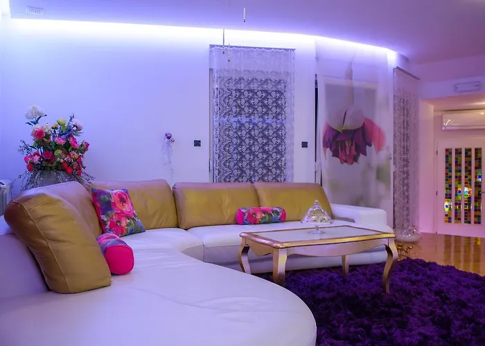 Domus * טרוגיר